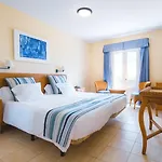 Aparthotel Livvo Coloradamar Playa Blanca (Lanzarote)