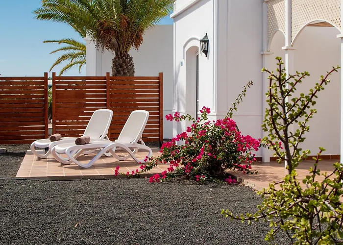 Livvo Coloradamar Aparthotel Playa Blanca (Lanzarote)