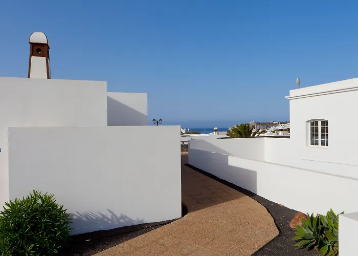 Aparthotel Livvo Coloradamar