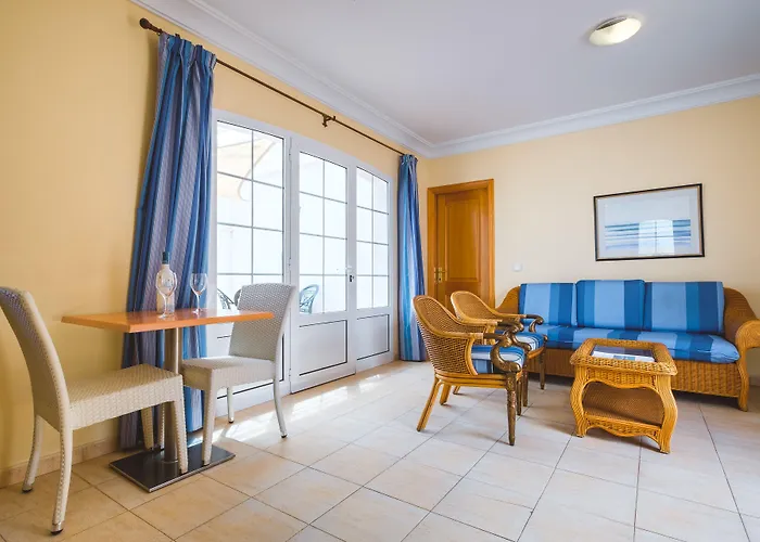 Livvo Coloradamar Aparthotel Playa Blanca (Lanzarote)