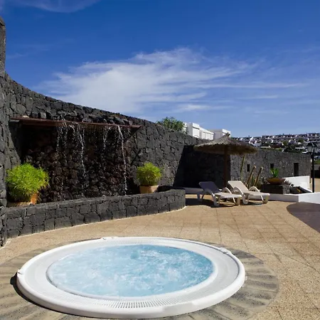 Ξενοδοχείο με διαμερίσματα Livvo Coloradamar 4*