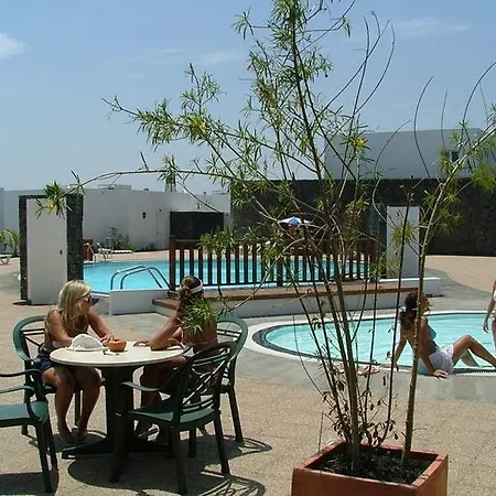 Ξενοδοχείο με διαμερίσματα Livvo Coloradamar 4*