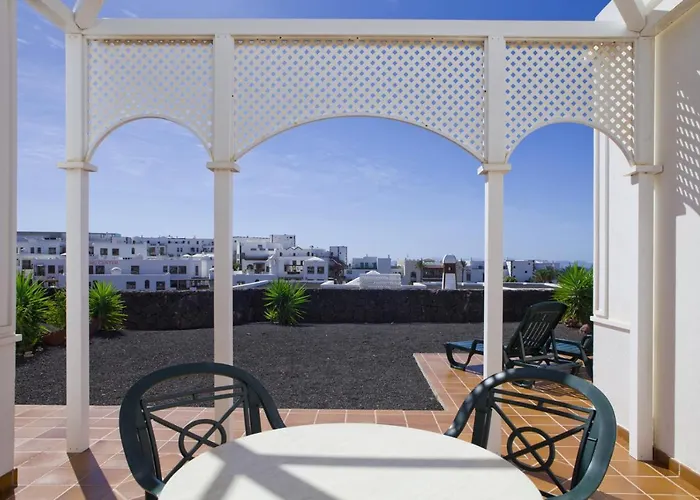 Apartmanhotel Livvo Coloradamar 4*