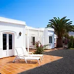 Livvo Coloradamar Playa Blanca