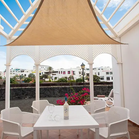 Livvo Coloradamar Apartahotel Playa Blanca (Lanzarote)