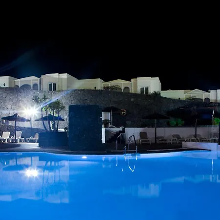 Apart Otel Livvo Coloradamar Playa Blanca