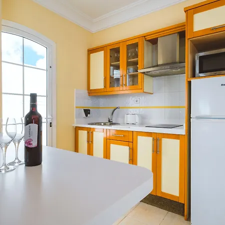 Livvo Coloradamar Playa Blanca (Lanzarote)