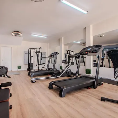 Apartmanhotel Livvo Coloradamar 4*