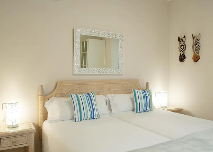 Livvo Coloradamar Apartahotel