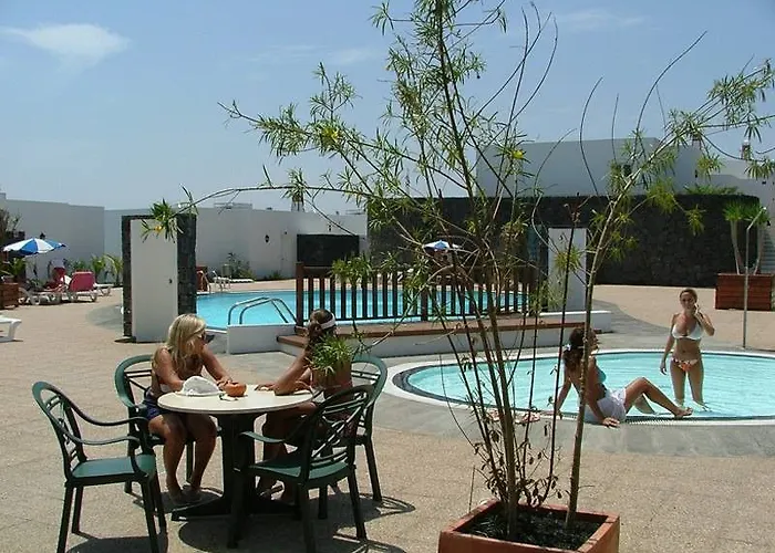 Apartahotel Livvo Coloradamar 4*