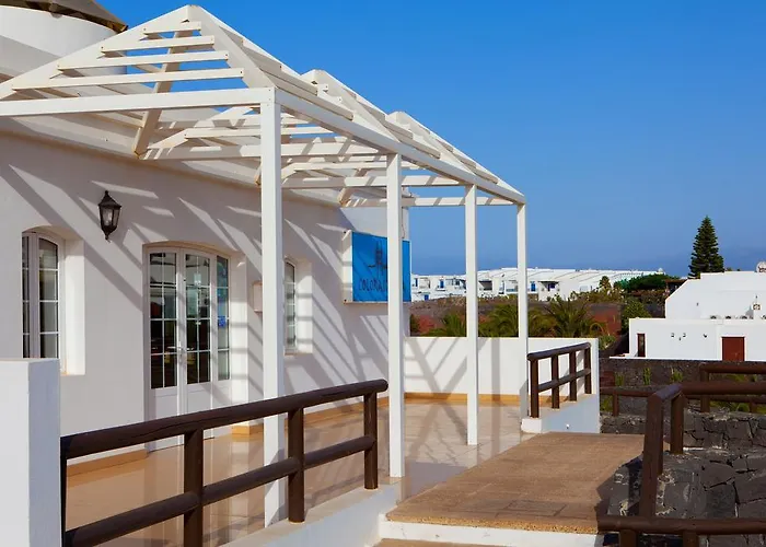 Livvo Coloradamar 4* Playa Blanca (Lanzarote)